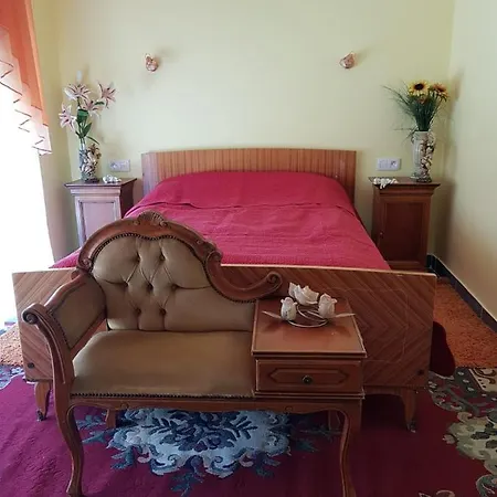 Homestay En Caux